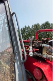 How to Convert a Takeuchi Skid Steer to Use Stucchi’s VEP Couplers