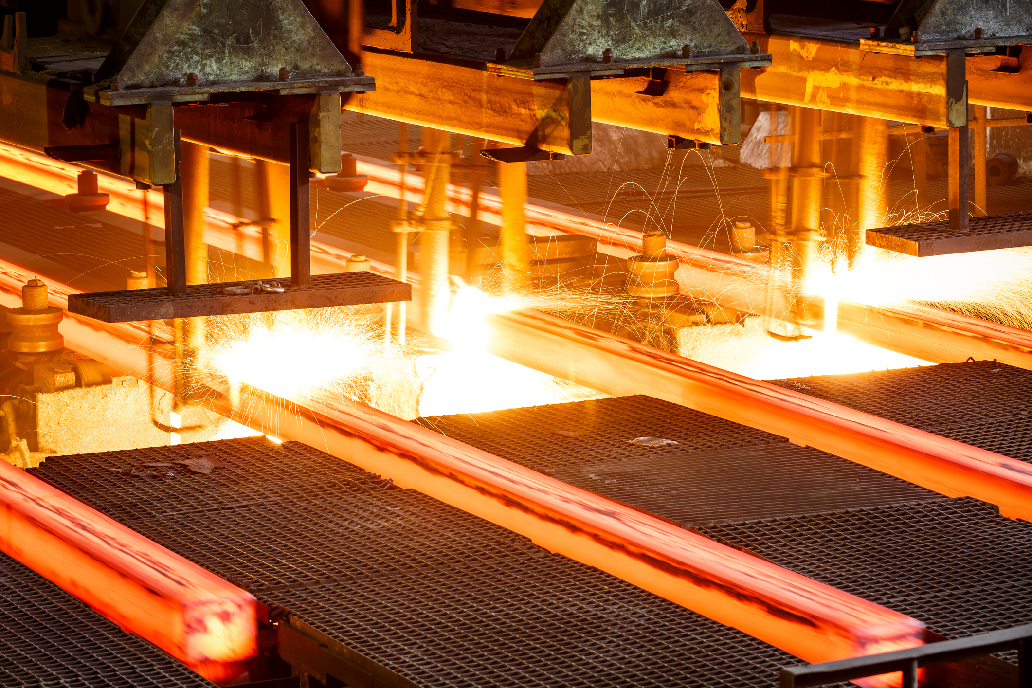 Why Hydraulics and Steel Go Together: Heat, Power, Precision