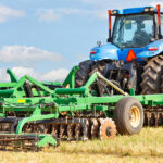 Hydraulic couplers for agricultural equipment
